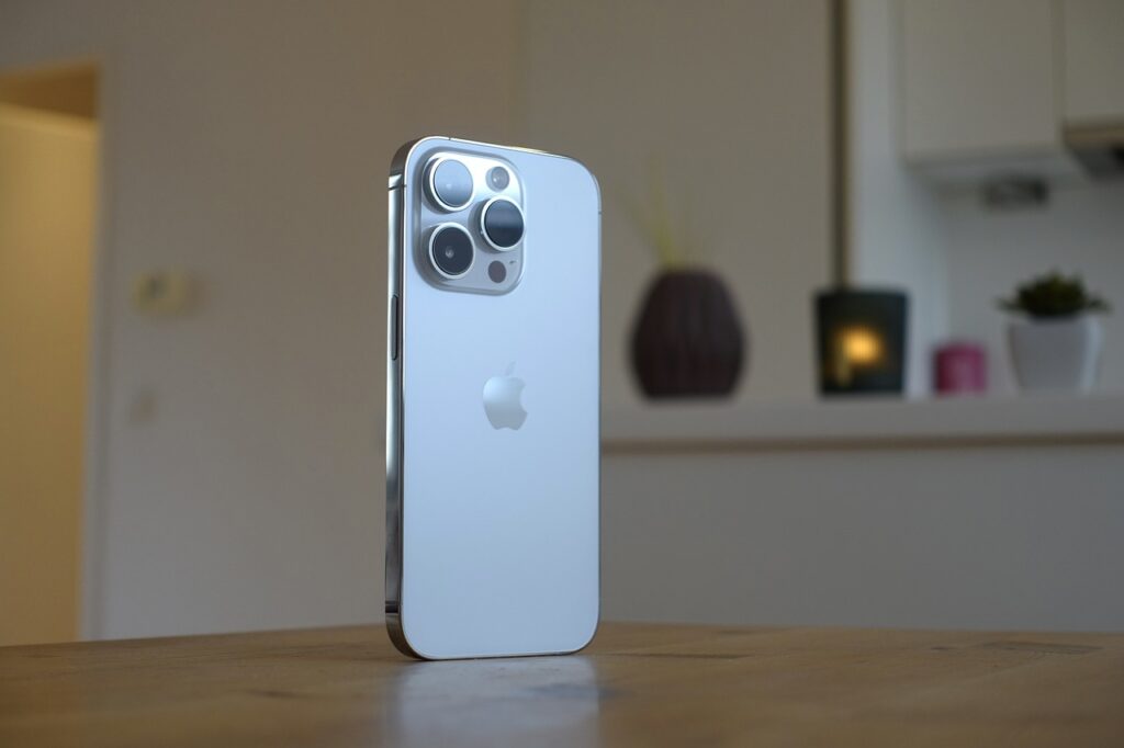 Apontam vazamentos: Apple prepara atualização poderosa para o iPhone 16