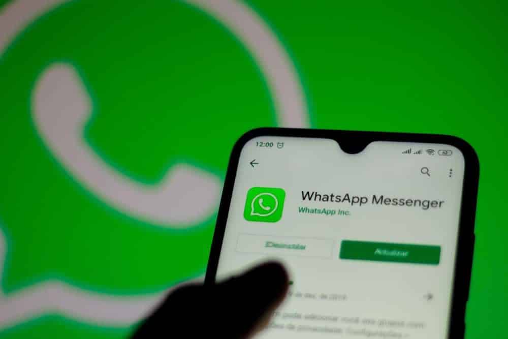 Quais são os riscos da nova atualização do Whatsapp